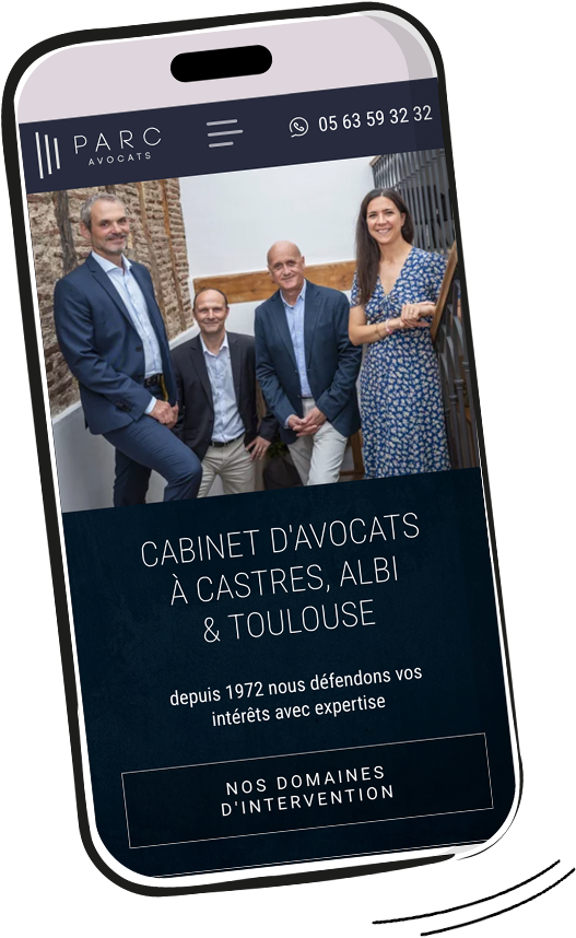 Équipe d’avocats sur site web mobile